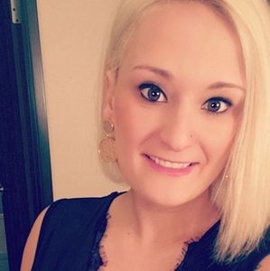 Meet your Posher, Ali